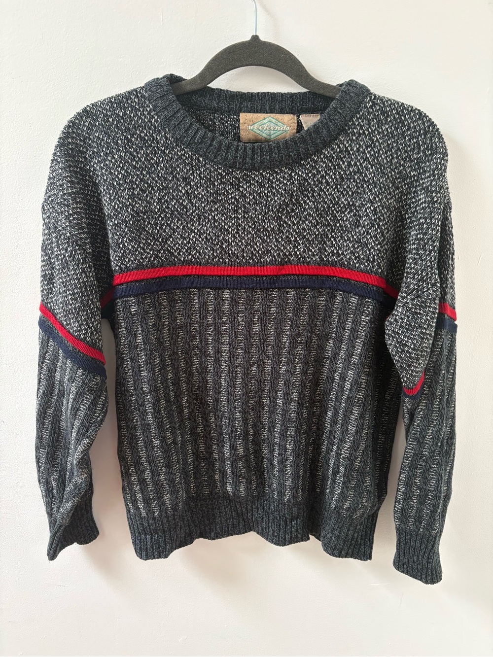 Men's Grey Ribbed Crewneck Sweater with Red Stripe